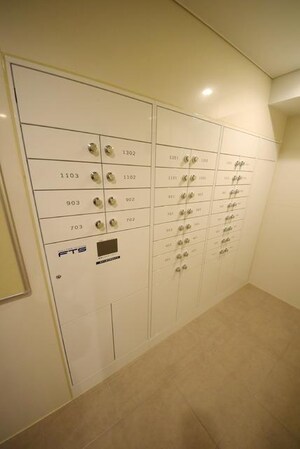 エストゥルース入谷の物件内観写真